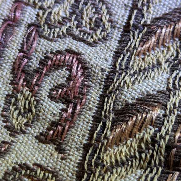 Vintage  Wall hanging / piano shawl - Picture 9 of 9
